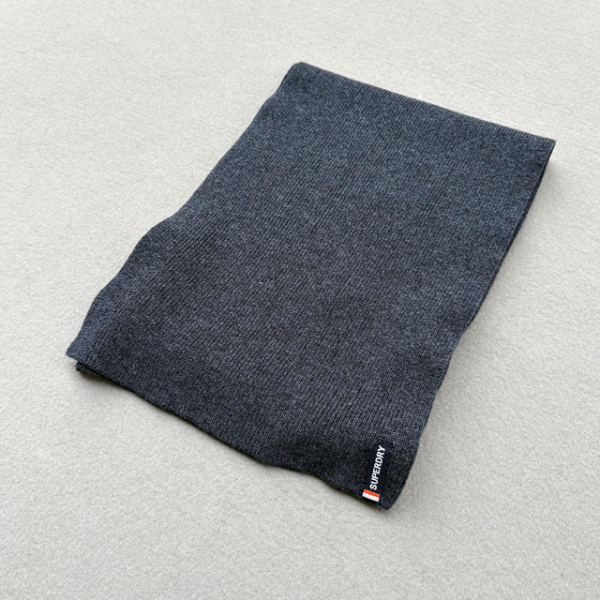 SUPERDRY BUFANDA ESSENTIAL LOGO KNITTED