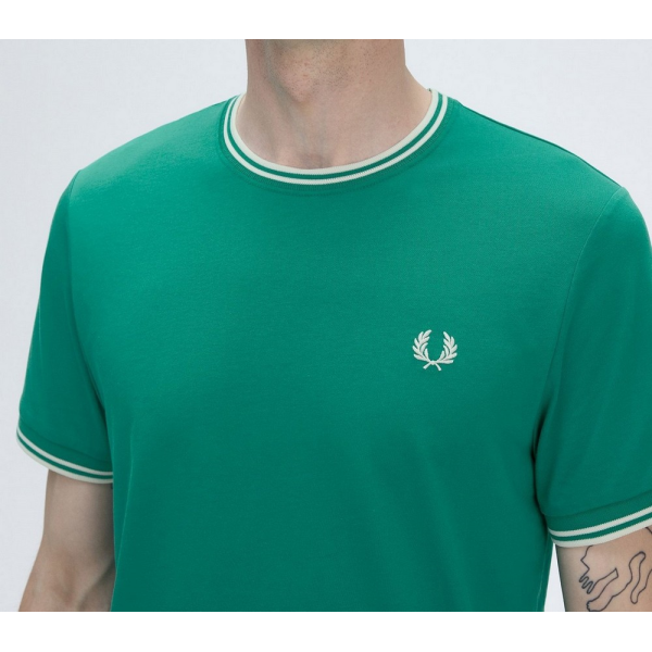 FRED PERRY CAMISETA TWIN TIPPED + MÁS  COLORES